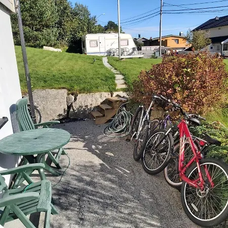 Alesund Guesthouse 캠프장